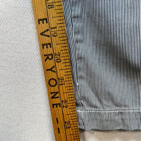 Lands End Womens Fit 2 Casual Y2K Crop Pants Size 10 Navy Striped Straight Leg - Picture 7 of 10